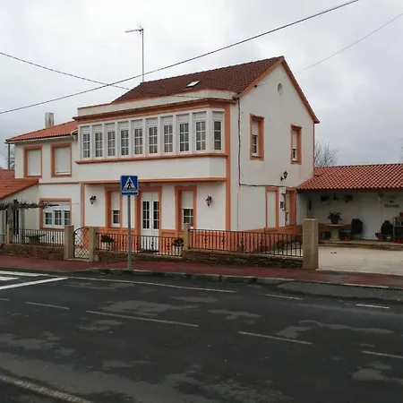 度假居 Casa Do Relojero Fornelos 拉科鲁尼亚